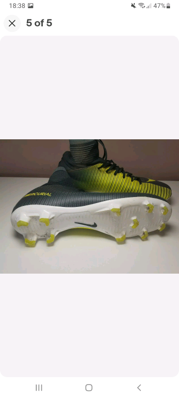 football boots size 8.5